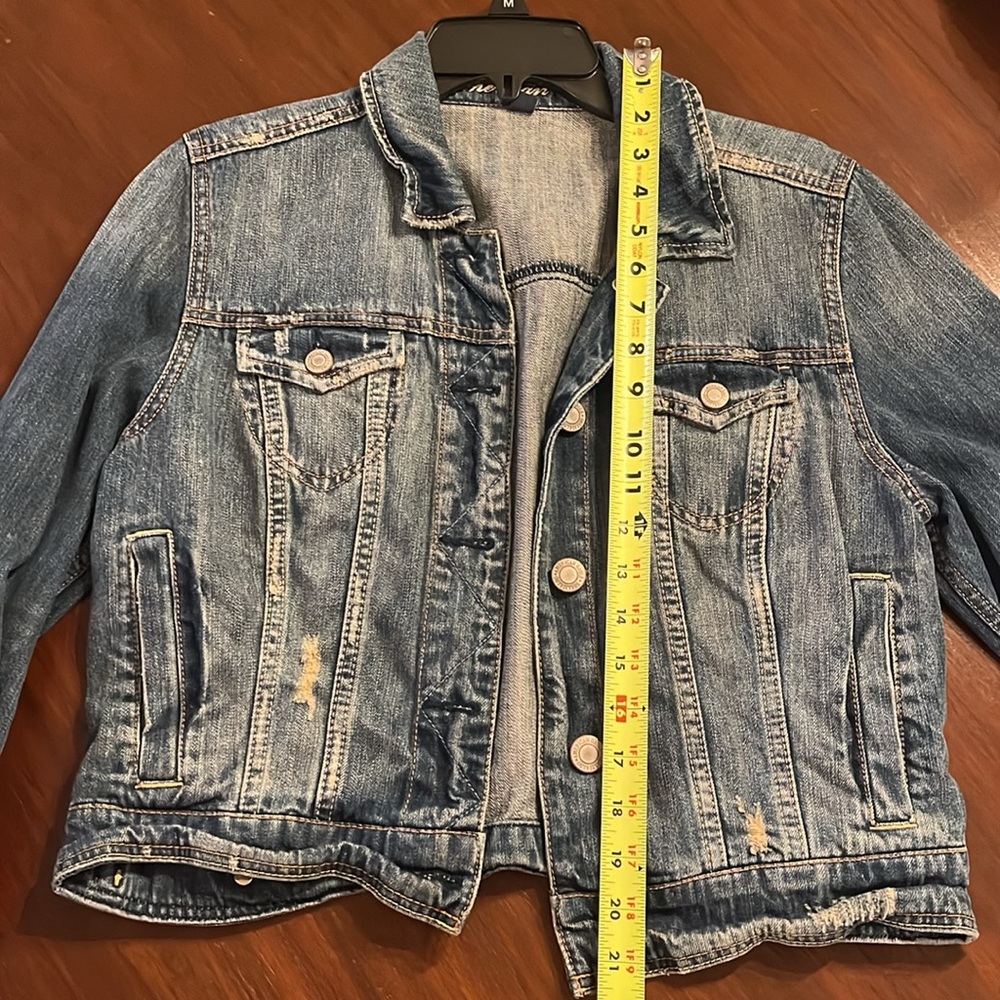 American Eagle Blue Jean Jacket - Picture 5 of 7